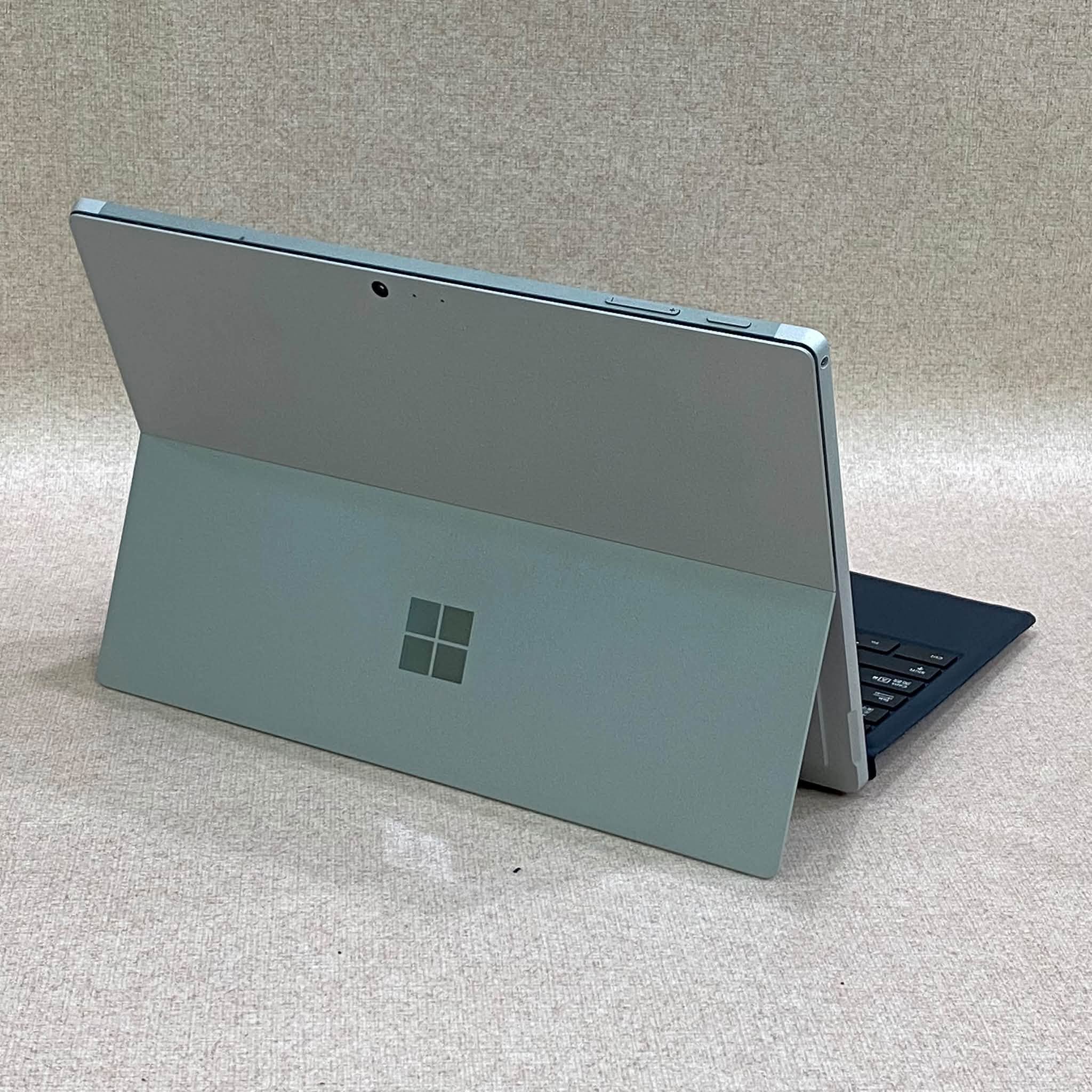 Microsoft Surface Pro 6 - Image 3